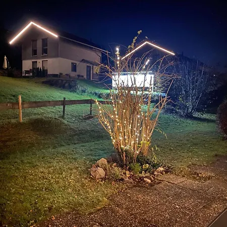 Holiday Schneerosenblute, Oberstaufen-steibis